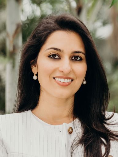 Pia Dandiya